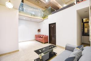 Istumisnurk majutusasutuses FabHotel Golden Key Inn Near Rajouri Garden