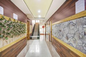 Fotografie z fotogalerie ubytování Hotel O Rajbagh v destinaci Šrínagar