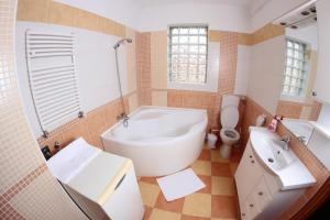 Kúpeľňa v ubytovaní Balm Apartman