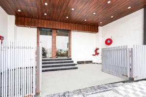 Fotografie z fotogalerie ubytování Hotel O Surajpur Chowk Greater Noida v destinaci Noida