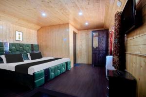 TV a/nebo společenská místnost v ubytování Hotel O Brein Nishat