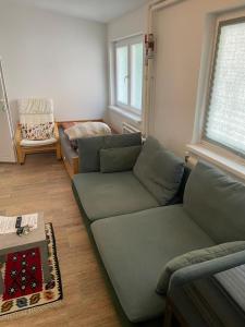 Χώρος καθιστικού στο TOP 5 Helle Kleinwohnung mit eigenem Bad max 2 Gäste +3 φωτογραφίες