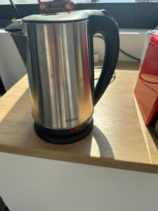 Kemudahan buat kopi dan teh di Vassiliki