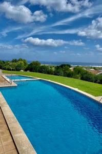 Der Swimmingpool an oder in der Nähe von La Terraza de la Sabina