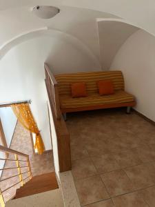 A seating area at Tana Dell'Orso