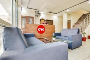 Istumisnurk majutusasutuses Collection O Hotel RR Eleven