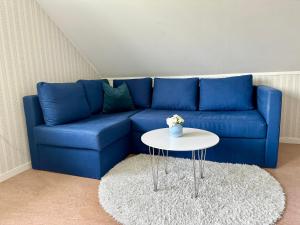 Posezení v ubytování Sörbygården Bed & Breakfast