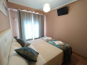 Imagine din galeria proprietății Apartamento Spa Playa de las Catedrales în Barreiros +24 fotografii