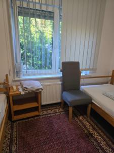 Una cama o camas en una habitación de Hom Wawer