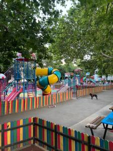 Herní místnost nebo prostor pro děti v ubytování Cosy Home Apartament + 4 fotografie