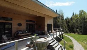 Φωτογραφία από το άλμπουμ του Chalet Alpinot - Spa, Nature & Luxe dans les Montagnes ! σε La Malbaie