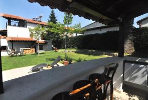 Palm Nest Villa with private pool in Chalkidiki外面的花园