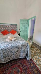 Katil atau katil-katil dalam bilik di Riad Nostalgie of Tetouan