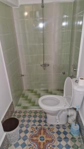 Bilik mandi di Riad Nostalgie of Tetouan