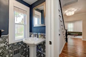 Ảnh trong thư viện ảnh của 7BR Spacious Property Perfect For up to 15! ở Orange +66 ảnh