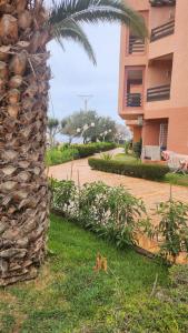Zahrada ubytování Beautiful apartment with pool 1 min far from beach