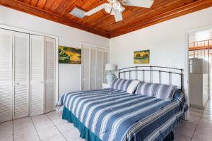 Φωτογραφία από το άλμπουμ του Seaside Paradise Spacious Home with SEVEN bedroom - steps to Sea! στο Νασσάου +36 φωτογραφίες