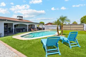 Piscina di Come Cool Off In Our Back Yard o nelle vicinanze