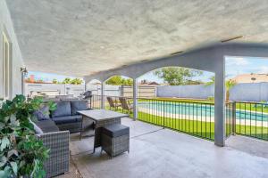Piscina di Come Cool Off In Our Back Yard o nelle vicinanze