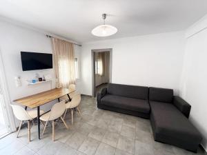 Posezení v ubytování Thassos Forrest View Apartment
