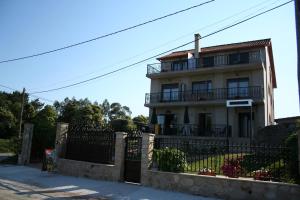 Gallery image of Hotel Rural Neixon in Boiro