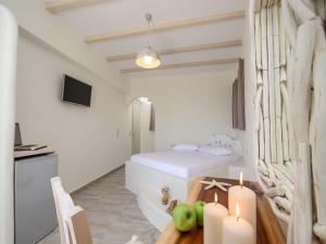 TV a/nebo společenská místnost v ubytování Angel Suites