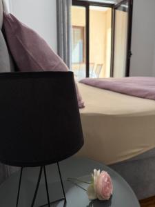 Posteľ alebo postele v izbe v ubytovaní Apartman ANA