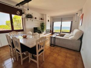 Posedenie v ubytovaní Melis Mar - Apartamento con vistas en Pals