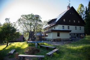 Vonkajšia záhrada v ubytovaní Penzion Pohádka