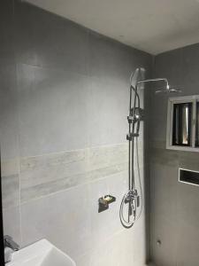 Koupelna v ubytování ComeInn CAS Hotel