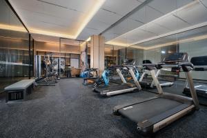 Fitness centrum a/nebo fitness zařízení v ubytování Huizhou Zhongkai Hi-Tech Zone Meihua Hotel