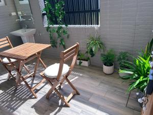 Balkón nebo terasa v ubytování Orange Homestay