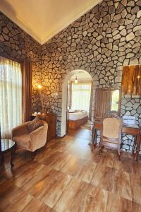 Postel nebo postele na pokoji v ubytování Hotel The Kantipur