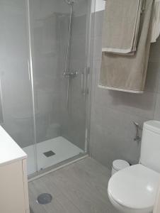 Koupelna v ubytování Apartamentos Vacacionales Atlanterra