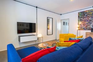 Μια τηλεόραση ή/και κέντρο ψυχαγωγίας στο VLA - Urban Style