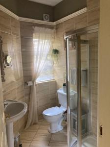 Ένα μπάνιο στο Ballybur Lodge +26 φωτογραφίες