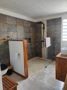 Bany a KAY LA DOUCE villa 4 chambres piscine à 200m de la plage