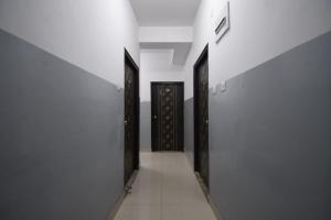 Fotografie z fotogalerie ubytování OYO 82026 BANGUR INN v destinaci Nagarbazar