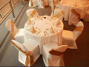 Restaurace v ubytování Hotel Diamond Inn-Near IGI -Airport-Terminal-3
