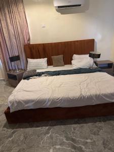 Postel nebo postele na pokoji v ubytování Hotel Vegas