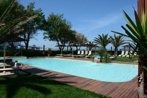 Bazén v ubytování Hotel Spiaggia nebo v jeho okolí