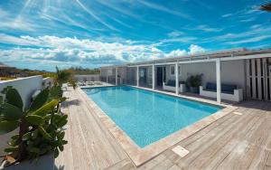 Sundlaugin á Boutique Hotel & apartments JT Curaçao eða í nágrenninu