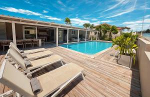 Sundlaugin á Boutique Hotel & apartments JT Curaçao eða í nágrenninu