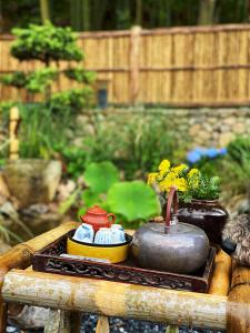 Aed väljaspool majutusasutust Zhejiang Anji Xiaoshe B&B Near Zhejiang North Grand Canyon Deep Creek Canyon Rafting Jiangjunguan Rafting Wind Paragliding Zhangli Ancient Road Longwangshan Scenic Area