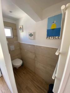 Koupelna v ubytování Chambre Hyères près gare et mer
