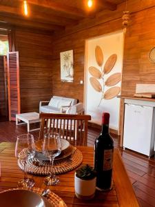 Φωτογραφία από το άλμπουμ του Passion Caraïbes - bungalow climatisé avec jacuzzi privatif σε Sainte-Rose
