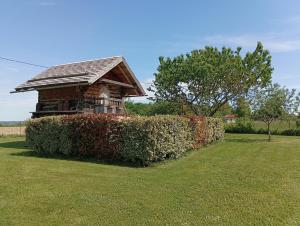 Vonkajšia záhrada v ubytovaní Gîte / chalet meublé pour 2 personnes le 1780