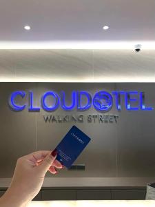 Certifikát, hodnocení, plakát nebo jiný dokument vystavený v ubytování Cloudotel Walking Street Pattaya