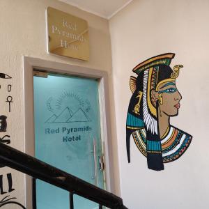 Certifikát, hodnocení, plakát nebo jiný dokument vystavený v ubytování Red Pyramids Hotel