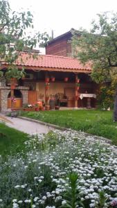 Zahrada ubytování Guest House Bashtina Striaha